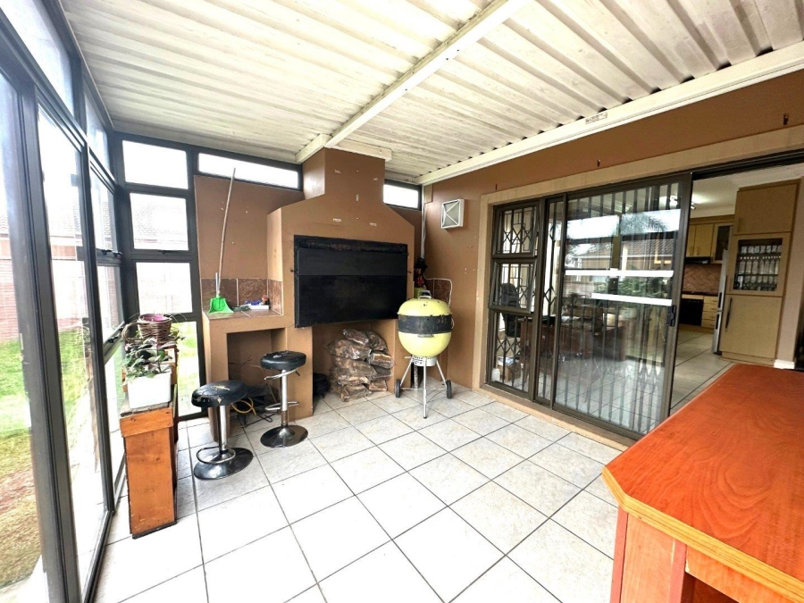 3 Bedroom Property for Sale in Morningside Eastern Cape